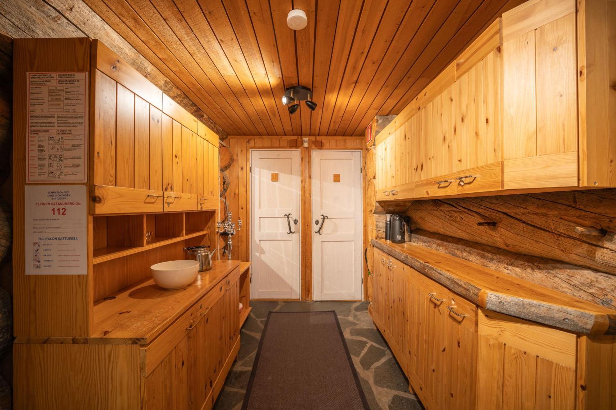 Kuukkeli Hirvas Suite Saariselka Exterior photo